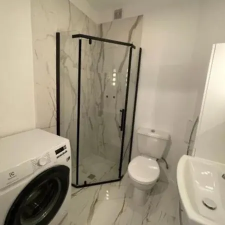 公寓 Apartment